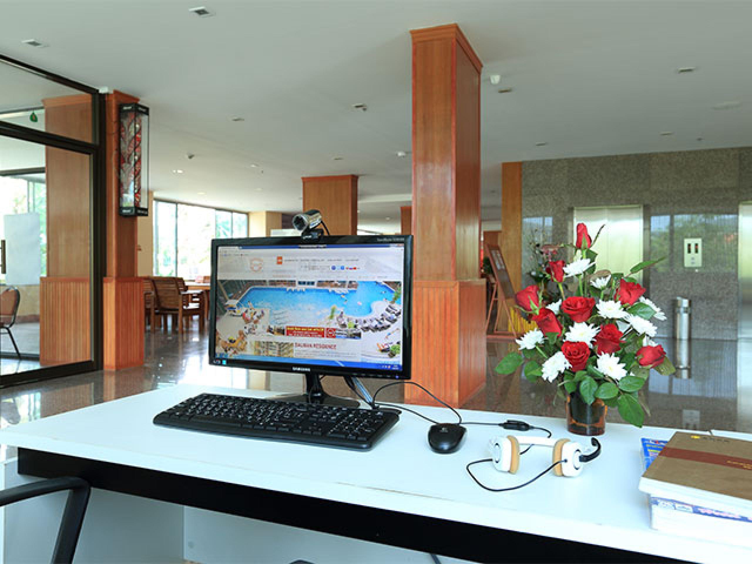 Bauman Residence Phuket Eksteriør billede
